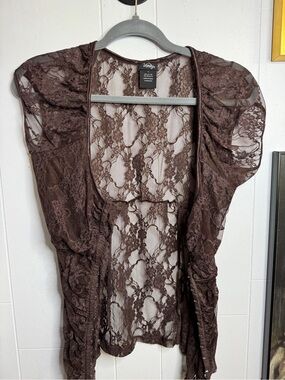 Vintage vanity hook and eye top